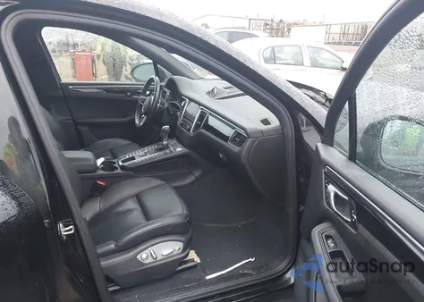 2018 Porsche Macan Sport Edition z USA, uszkodzony, nr VIN WP1AA2A53JLB12880